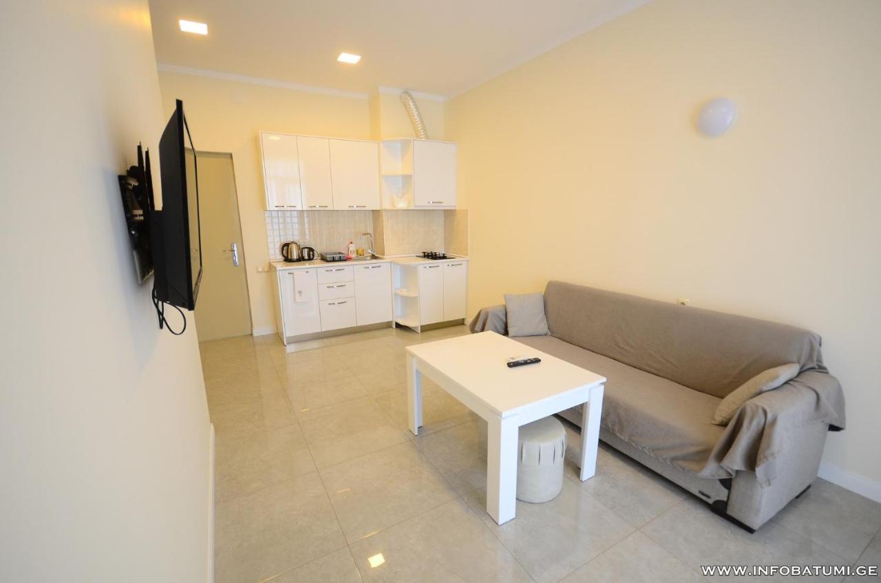 West Apartments 바투미 외부 사진