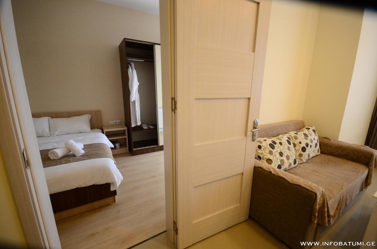 West Apartments 바투미 외부 사진